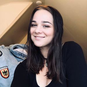 Meet your Posher, Brittany